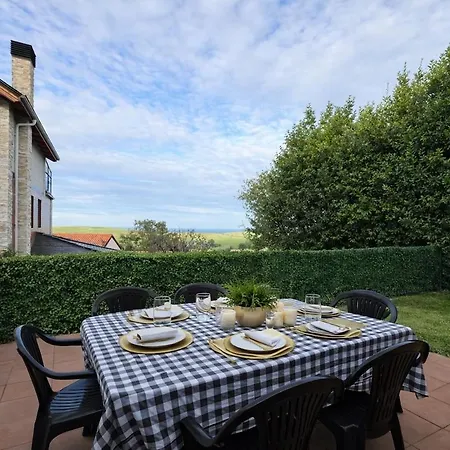 Con Vistas Al Mar En